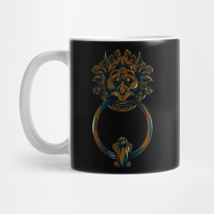 labyrinth door knocker Mug